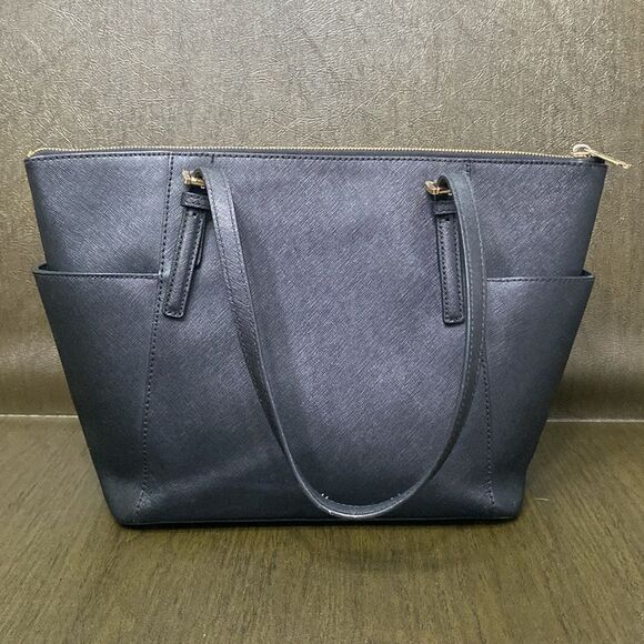 Michael Kors Charlotte Large Saffiano Leather Top-Zip Tote Purse Gold Hardware - Picture 3 of 16